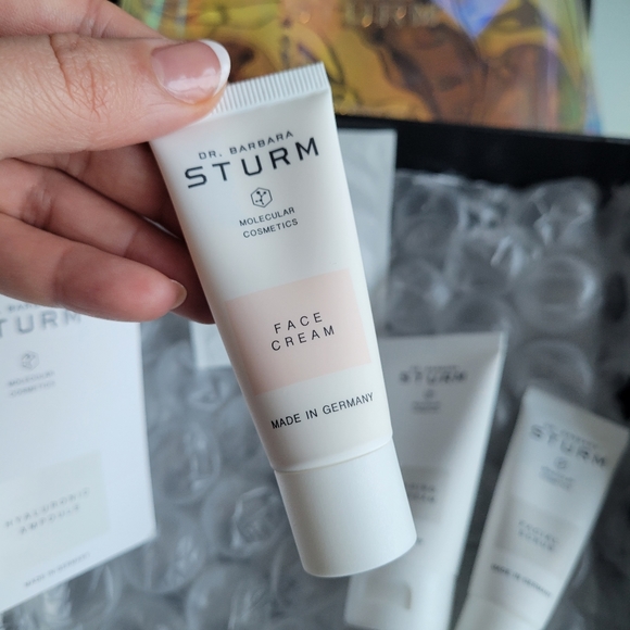 🌟HOST PICK🌟  Dr. Barbara Sturm discovery set - Picture 5 of 14